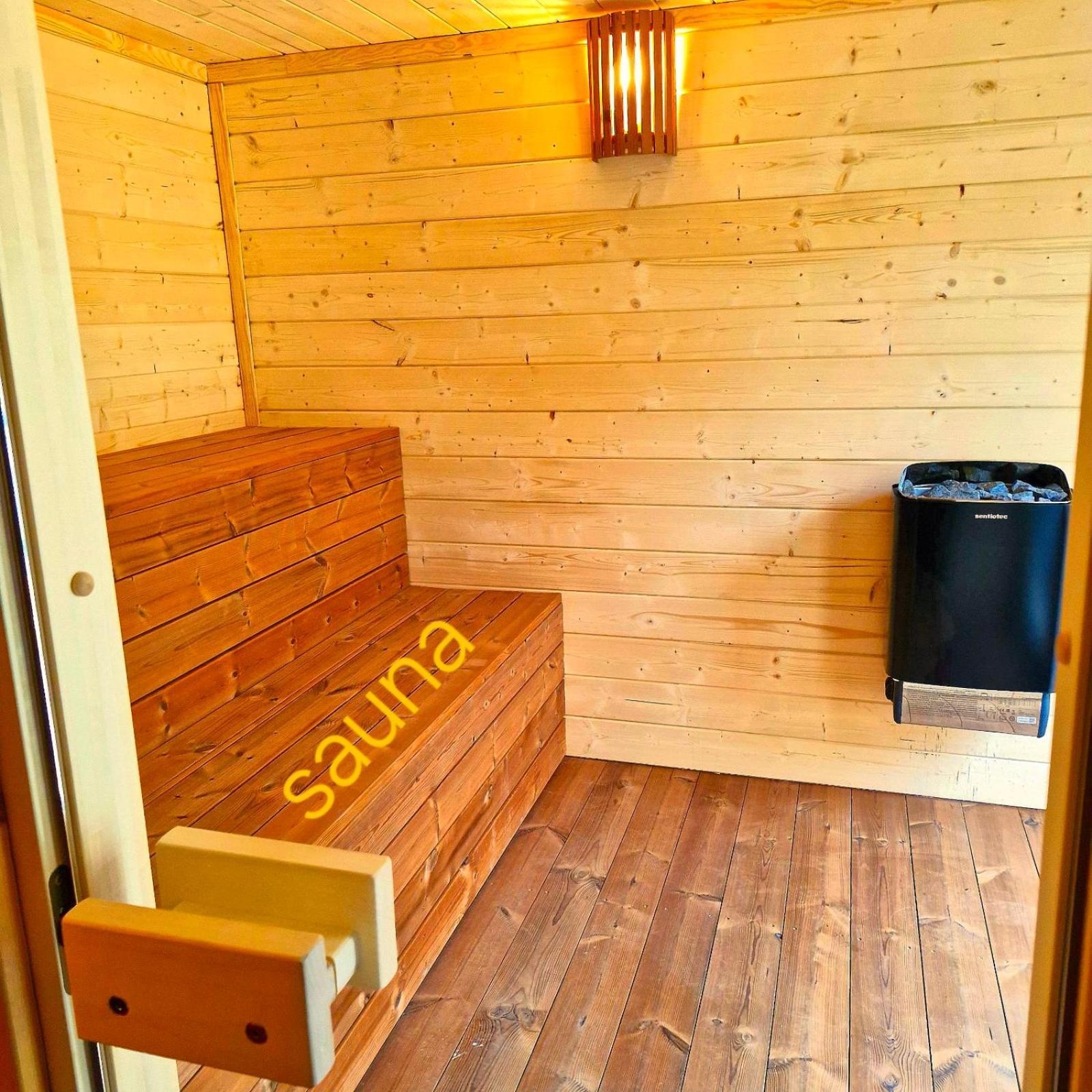 Apartamenty Spokoloko Ostoja Beskidy Arktykaloft I Rapa Nui Szczyrk Luaran gambar